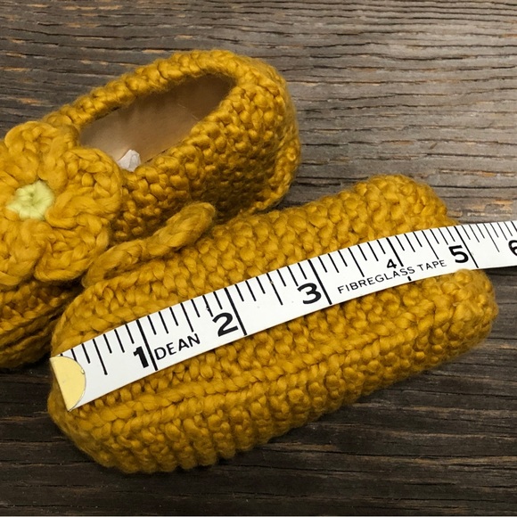 New, Childs Handknit Slippers, Mustard, 100% Organic Wool - Picture 6 of 6